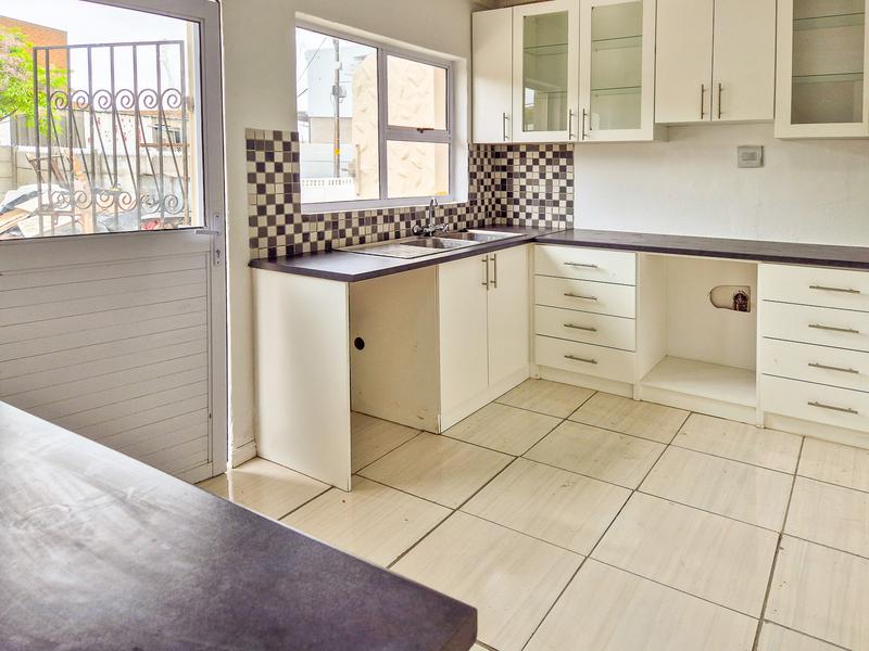 3 Bedroom Property for Sale in Glenhaven Western Cape